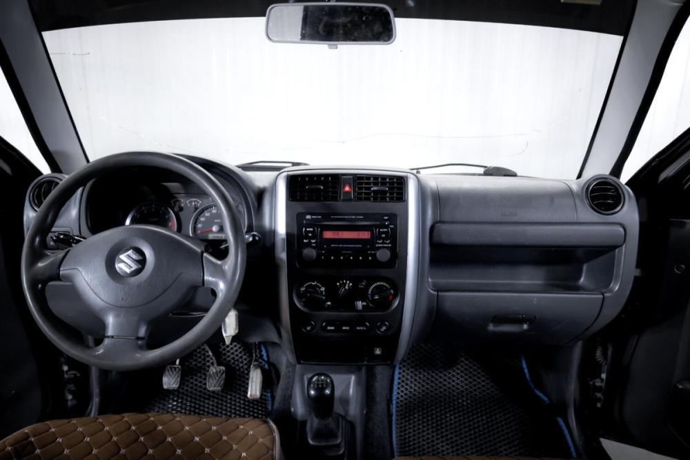 Suzuki Jimny III Рестайлинг 1 Тюмень  - изображение 15