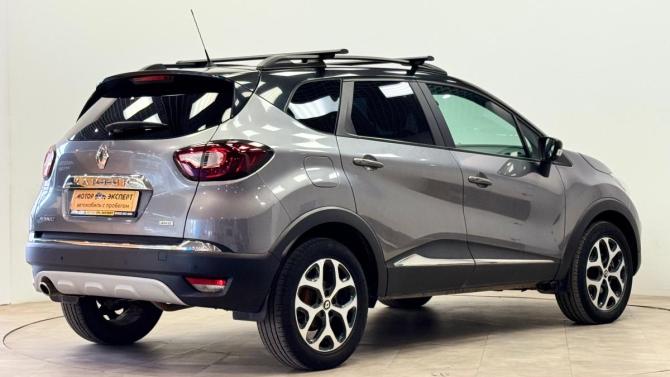 Renault Kaptur I с пробегом 2017 года, цена 1 550 000 рублей, 79902 км, внедорожник, Автокод Объявления