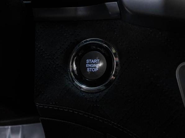 SsangYong Rexton IV Рестайлинг с пробегом 2021 года, цена 3 990 000 рублей, 71548 км, внедорожник, Автокод Объявления