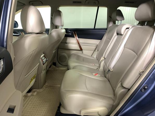 Toyota Highlander II (XU40) Рестайлинг с пробегом 2011 года, цена 1 850 000 рублей, 164356 км, внедорожник, Автокод Объявления