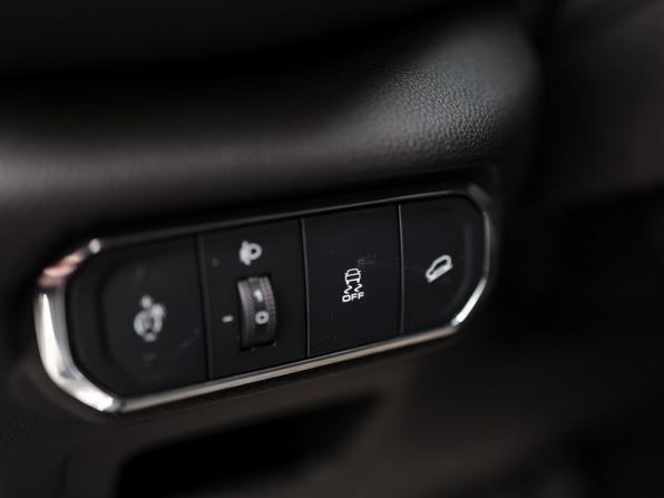 Haval Jolion I Рестайлинг с пробегом 2023 года, цена 1 969 000 рублей, 61903 км, внедорожник, Автокод Объявления