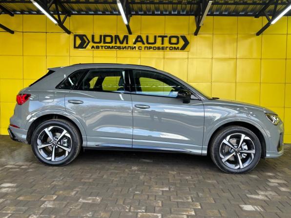 Audi Q3 II (F3) с пробегом 2025 года, цена 4 990 000 рублей, 4 км, внедорожник, Автокод Объявления