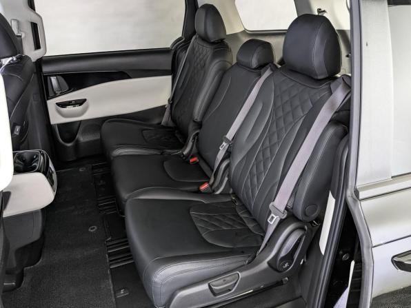 Kia Carnival IV с пробегом 2021 года, цена 3 500 000 рублей, 115442 км, минивэн, Автокод Объявления