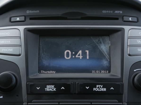 Hyundai ix35 I Рестайлинг с пробегом 2015 года, цена 955 000 рублей, 311900 км, внедорожник, Автокод Объявления
