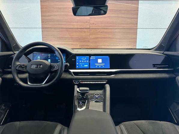 Geely Monjaro I с пробегом 2024 года, цена 4 049 900 рублей, 599 км, внедорожник, Автокод Объявления