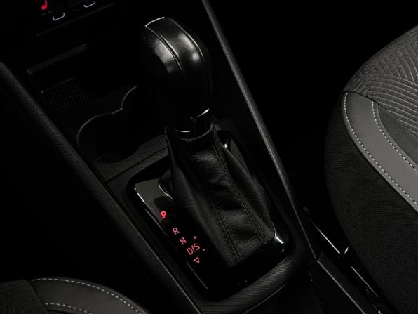 Volkswagen Polo VI с пробегом 2021 года, цена 1 899 000 рублей, 83748 км, лифтбек, Автокод Объявления
