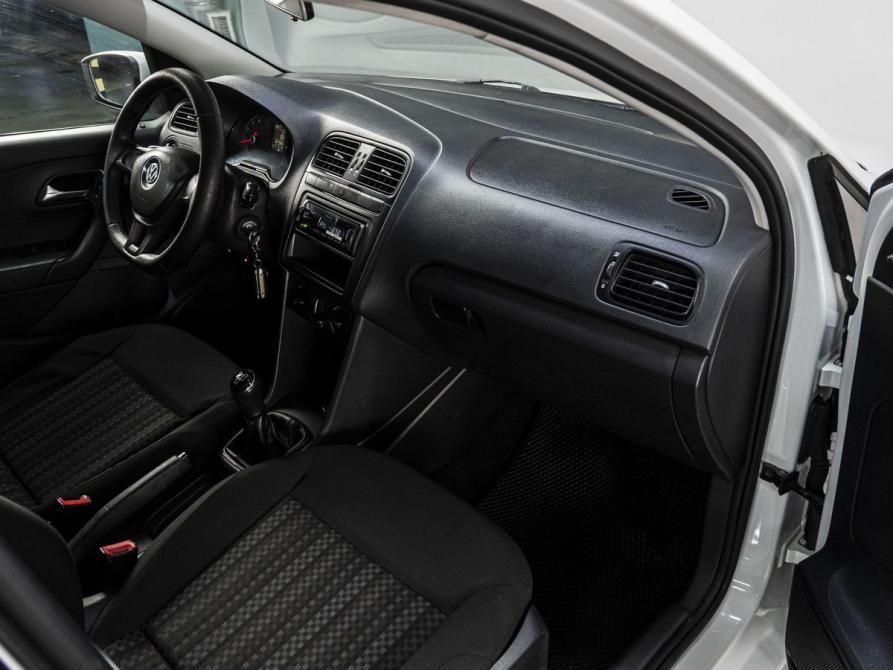Volkswagen Polo V Рестайлинг Тюмень  - изображение 15