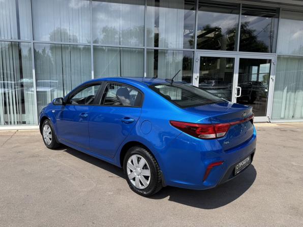 Kia Rio IV с пробегом 2018 года, цена 1 155 000 рублей, 52000 км, седан, Автокод Объявления