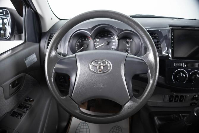 Toyota Hilux VII Рестайлинг с пробегом 2013 года, цена 2 349 000 рублей, 270000 км, offers.body_type.unknown, Автокод Объявления