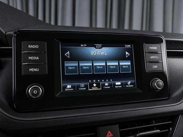 Skoda Rapid II с пробегом 2021 года, цена 1 669 000 рублей, 53538 км, лифтбек, Автокод Объявления