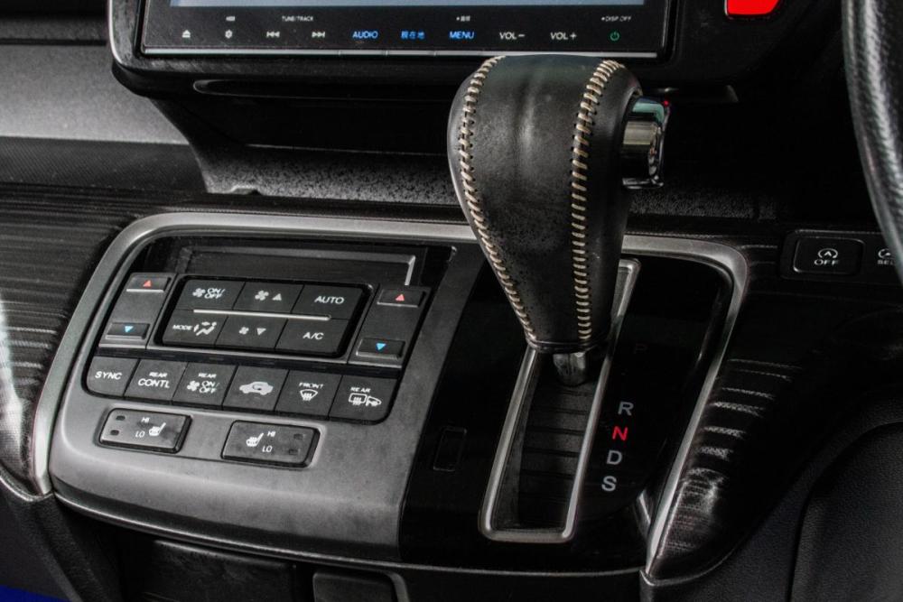 Honda Stepwgn V Сургут  - изображение 15