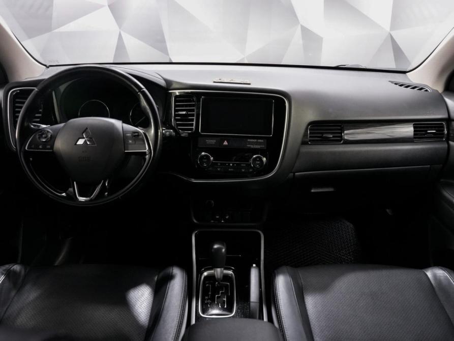 Mitsubishi Outlander III Рестайлинг 2 Ульяновск  - изображение 11