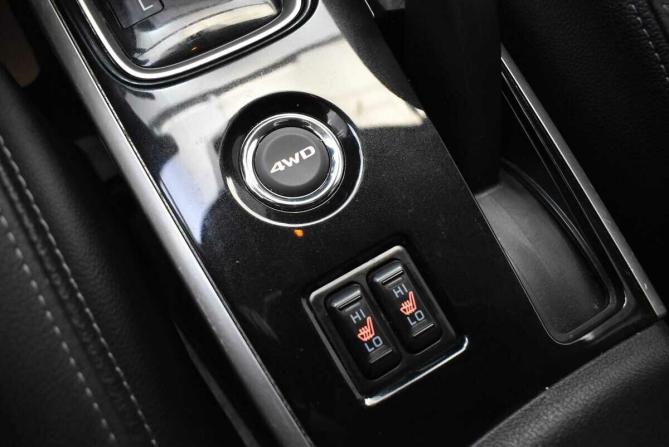 Mitsubishi Outlander III Рестайлинг 2 с пробегом 2018 года, цена 1 950 000 рублей, 117965 км, внедорожник, Автокод Объявления