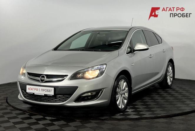 Opel Astra J Рестайлинг с пробегом 2013 года, цена 775 000 рублей, 150350 км, седан, Автокод Объявления