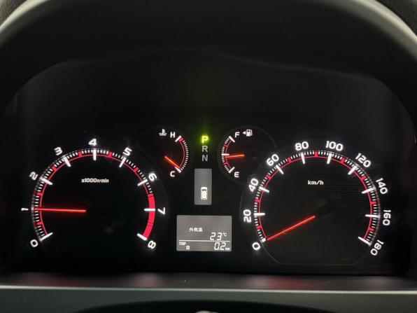 Toyota Vellfire I с пробегом 2011 года, цена 2 650 000 рублей, 190113 км, минивэн, Автокод Объявления