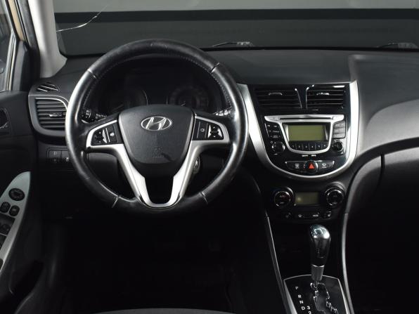 Hyundai Solaris I с пробегом 2011 года, цена 715 995 рублей, 181962 км, хэтчбек, Автокод Объявления