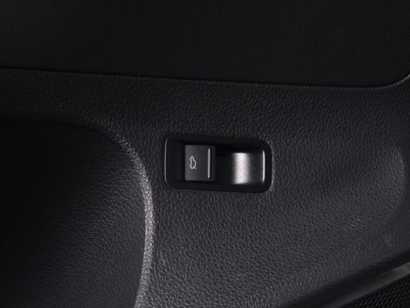 Volkswagen Polo V Рестайлинг с пробегом 2020 года, цена 1 149 995 рублей, 50563 км, седан, Автокод Объявления