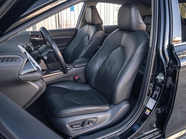 Toyota Camry VIII (XV70) с пробегом 2018 года, цена 2 790 000 рублей, 76066 км, седан, Автокод Объявления