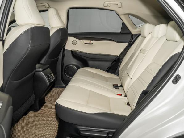 Lexus NX I Рестайлинг с пробегом 2019 года, цена 3 830 000 рублей, 53057 км, внедорожник, Автокод Объявления