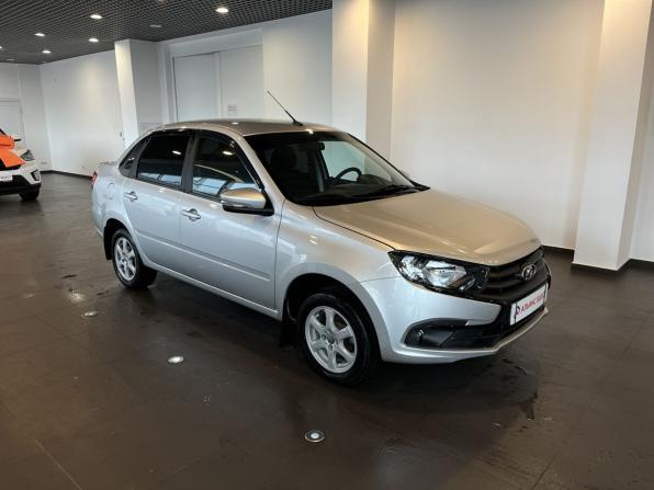 Lada (ВАЗ) Granta I Рестайлинг с пробегом 2022 года, цена 853 000 рублей, 16050 км, седан, Автокод Объявления