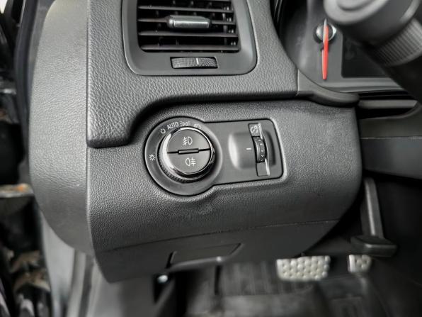 Opel Insignia I Рестайлинг с пробегом 2013 года, цена 1 650 000 рублей, 153741 км, седан, Автокод Объявления