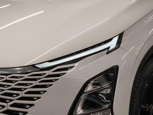 Omoda C5 I с пробегом 2023 года, цена 1 850 000 рублей, 45445 км, внедорожник, Автокод Объявления