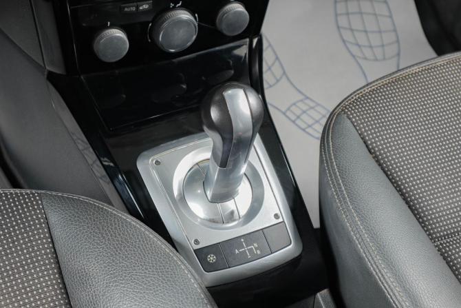 Opel Astra H Рестайлинг с пробегом 2007 года, цена 579 000 рублей, 310000 км, седан, Автокод Объявления