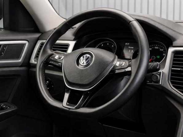 Volkswagen Teramont I с пробегом 2018 года, цена 3 297 000 рублей, 117790 км, внедорожник, Автокод Объявления