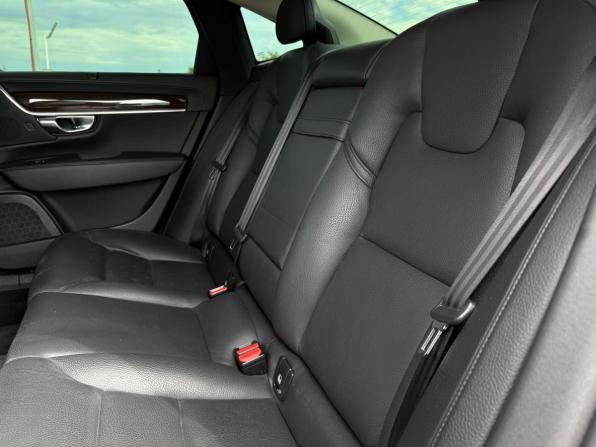 Volvo S90 II с пробегом 2018 года, цена 2 570 000 рублей, 116905 км, седан, Автокод Объявления