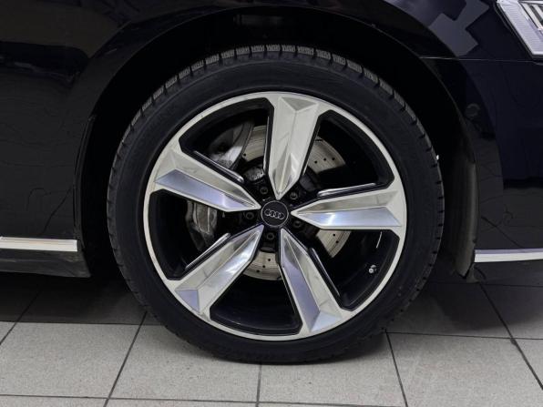 Audi A8 IV (D5) с пробегом 2018 года, цена 5 599 000 рублей, 86000 км, седан, Автокод Объявления