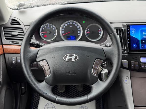 Hyundai Sonata V (NF) Рестайлинг с пробегом 2010 года, цена 720 000 рублей, 220000 км, седан, Автокод Объявления