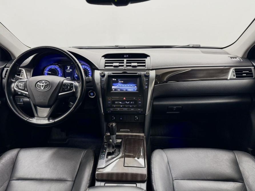 Toyota Camry VII (XV50) Рестайлинг Вологда  - изображение 17