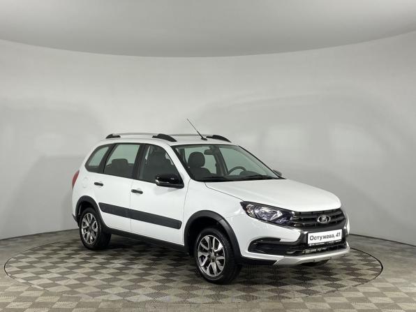 Lada (ВАЗ) Granta I Рестайлинг с пробегом 2023 года, цена 933 000 рублей, 15731 км, универсал, Автокод Объявления
