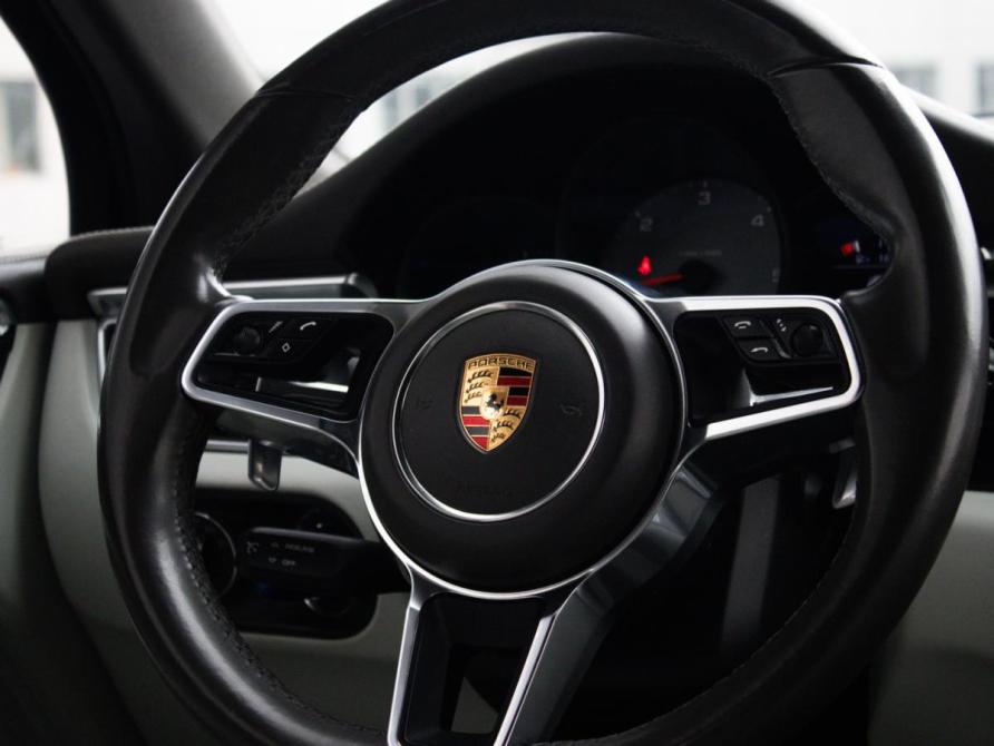 Porsche Macan I Москва  - изображение 18