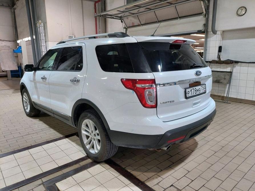 Ford Explorer V Москва  - изображение 10