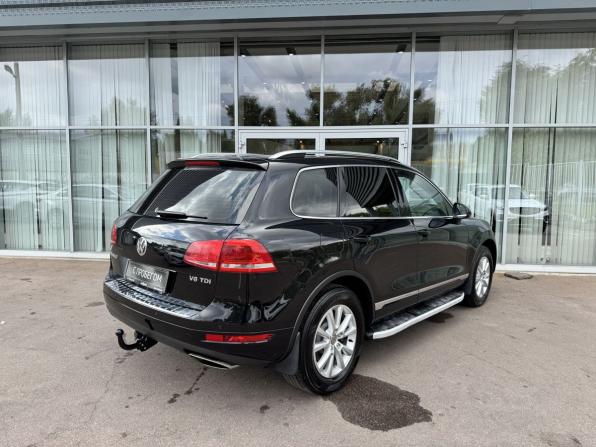 Volkswagen Touareg II с пробегом 2013 года, цена 2 070 000 рублей, 243111 км, внедорожник, Автокод Объявления
