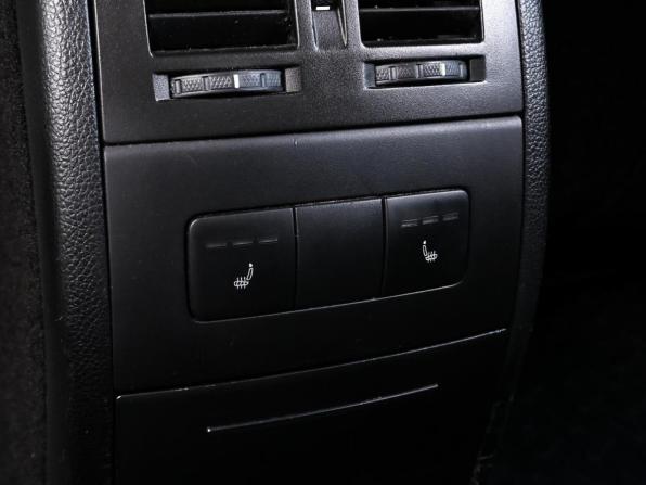 Skoda Octavia II (A5) Рестайлинг с пробегом 2012 года, цена 919 000 рублей, 210663 км, лифтбек, Автокод Объявления