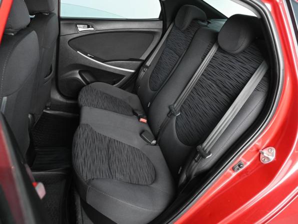 Hyundai Solaris I Рестайлинг с пробегом 2015 года, цена 1 125 000 рублей, 119160 км, седан, Автокод Объявления