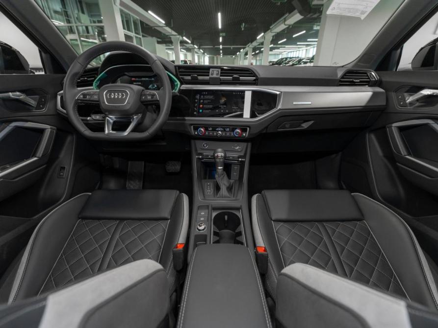 Audi Q3 II (F3) Москва  - изображение 8