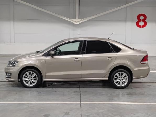Volkswagen Polo V Рестайлинг с пробегом 2016 года, цена 840 000 рублей, 191000 км, седан, Автокод Объявления