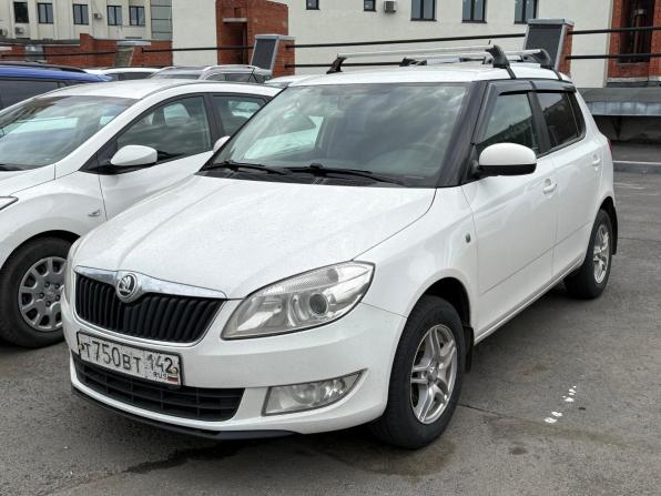Skoda Fabia II Рестайлинг с пробегом 2013 года, цена 569 000 рублей, 223000 км, хэтчбек, Автокод Объявления