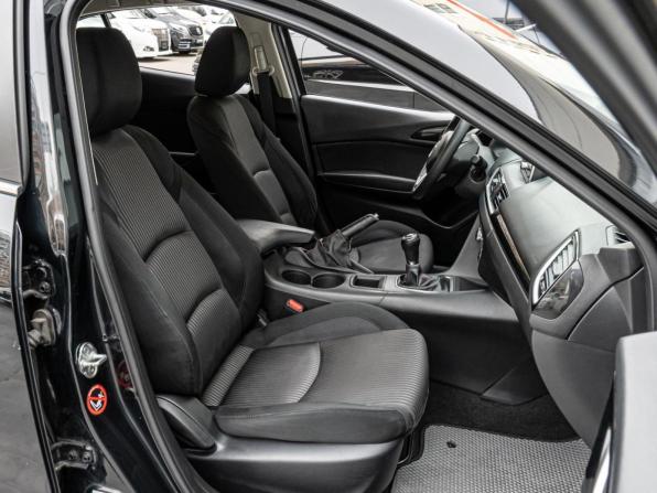Mazda 3 III (BM) с пробегом 2014 года, цена 1 120 000 рублей, 119546 км, хэтчбек, Автокод Объявления