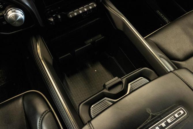 Ram 1500 V с пробегом 2020 года, цена 6 249 000 рублей, 71608 км, пикап, Автокод Объявления