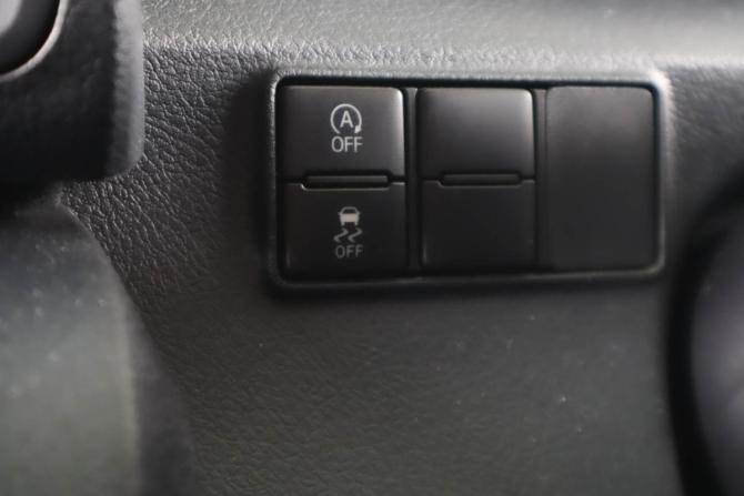Toyota Sienta II с пробегом 2016 года, цена 1 529 000 рублей, 126202 км, компактвэн, Автокод Объявления