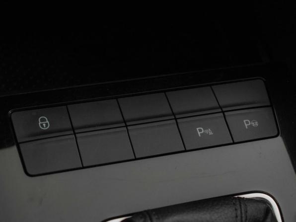 Skoda Octavia III (A7) Рестайлинг с пробегом 2018 года, цена 1 770 000 рублей, 204747 км, лифтбек, Автокод Объявления