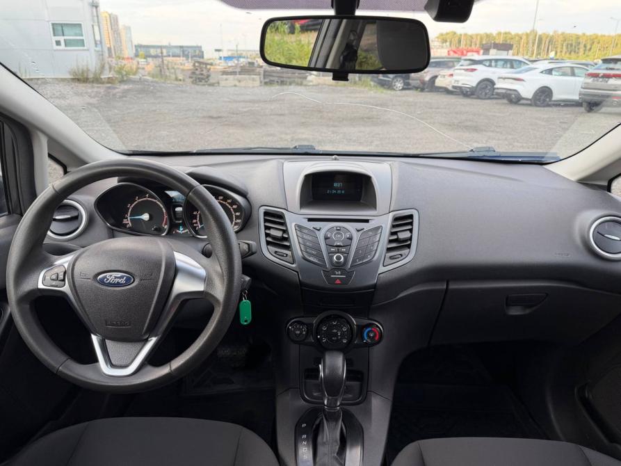 Ford Fiesta Mk6 Рестайлинг Санкт-Петербург  - изображение 9