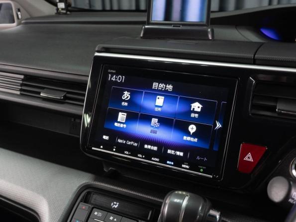 Honda Stepwgn V Рестайлинг с пробегом 2019 года, цена 2 449 000 рублей, 102133 км, минивэн, Автокод Объявления