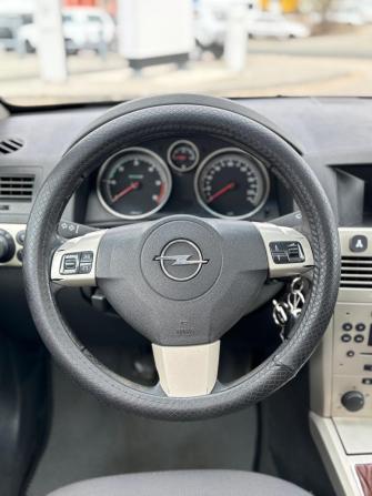 Opel Astra H Рестайлинг с пробегом 2008 года, цена 390 000 рублей, 366559 км, универсал, Автокод Объявления