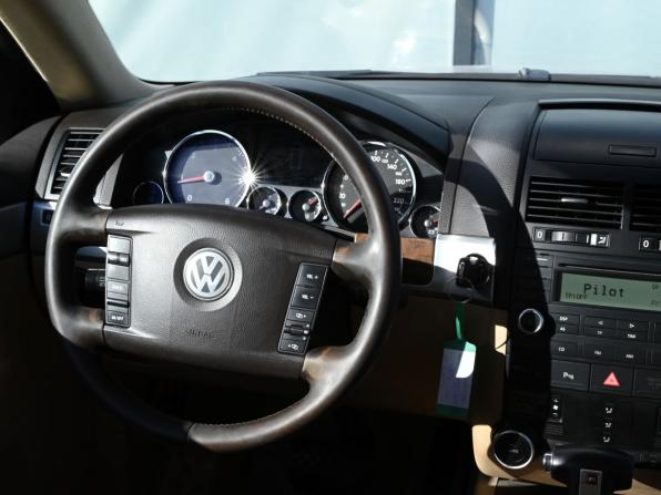 Volkswagen Touareg I Рестайлинг с пробегом 2008 года, цена 1 279 000 рублей, 256379 км, внедорожник, Автокод Объявления