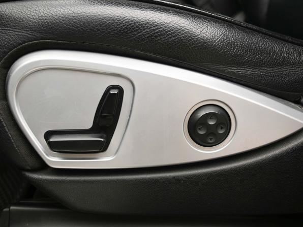 Mercedes-Benz M-Класс II (W164) Рестайлинг с пробегом 2010 года, цена 1 929 000 рублей, 310371 км, внедорожник, Автокод Объявления
